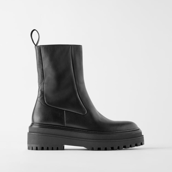 NWT Zara Leather Ankle Boots with Lug Soles - Picture 5 of 10